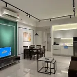 Klcc Suites By Chambers